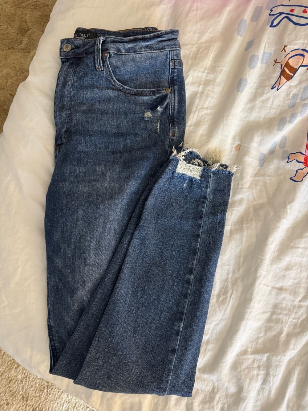 Judy Blue Women's Skinny Jeans - Dark Wash Blue with Distressed Hem